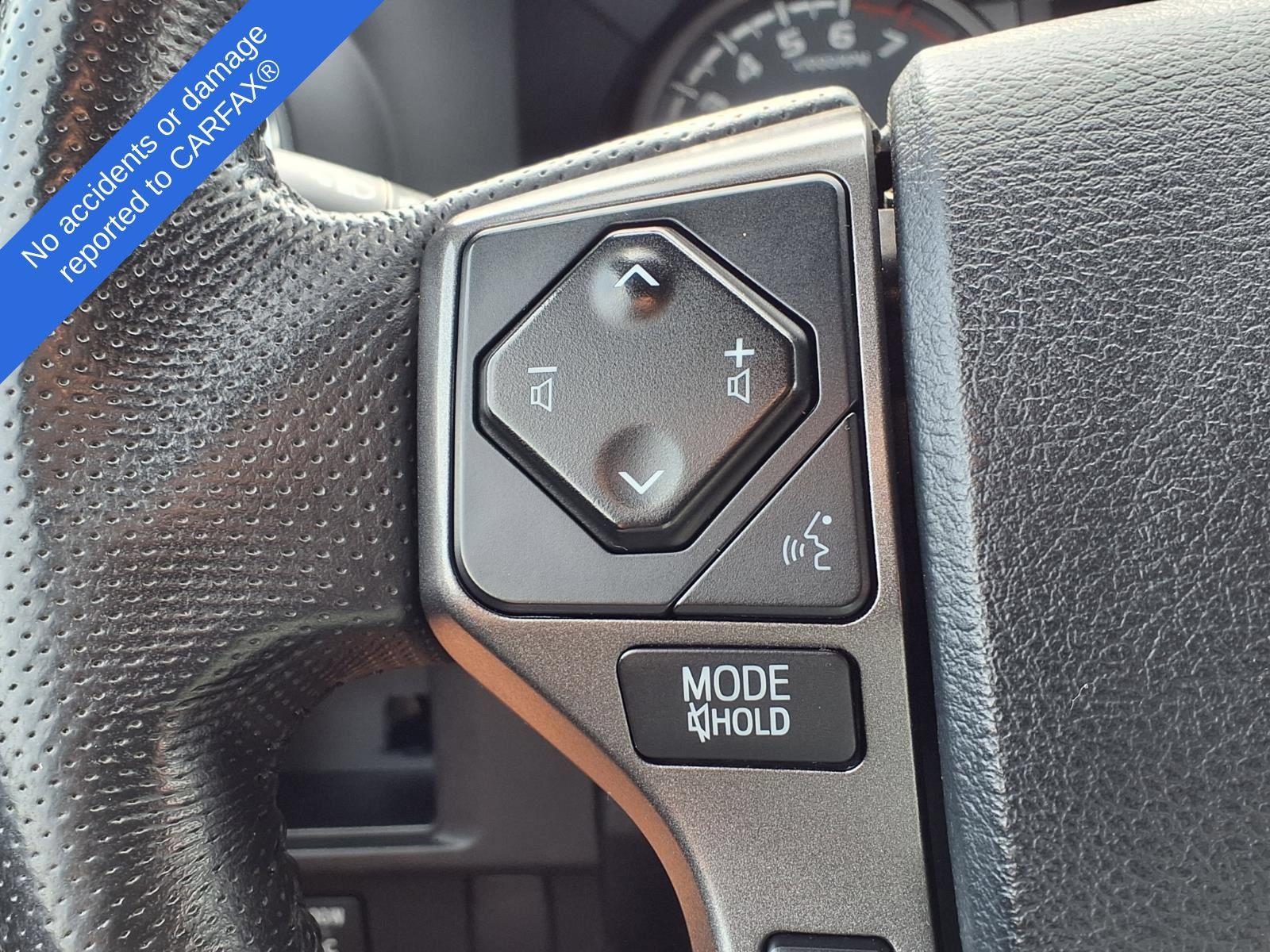 Used 2016 Toyota Tacoma TRD Off-Road w/ Towing Package AWD/4WD image 29