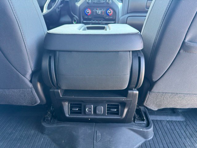 Certified 2022 Chevrolet Silverado 1500 RST w/ LPO, Blackout Package AWD/4WD image 21