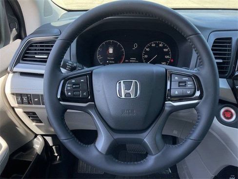 New 2026 Honda Odyssey EX-L image 11