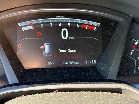 Used 2018 Honda CR-V EX image 12