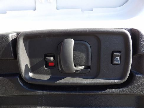 Used 2019 Chevrolet Express 3500 Extended w/ Driver Convenience Package RWD image 43