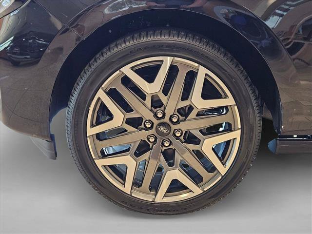 New 2025 Ford Expedition Platinum w/ Platinum Ultimate Package AWD/4WD image 9