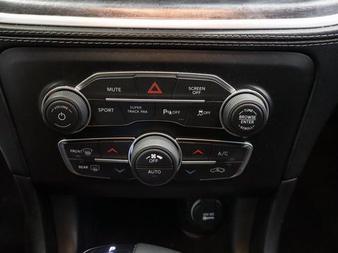 Used 2023 Dodge Charger R/T w/ Daytona Edition Group image 10