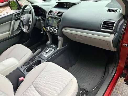 Used 2017 Subaru Forester 2.5i Premium AWD/4WD image 45