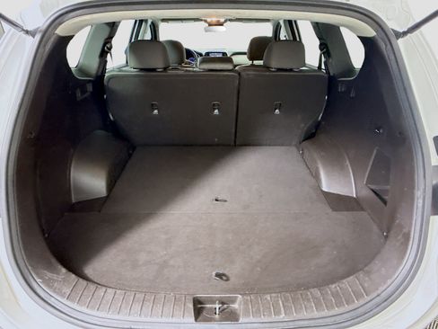Used 2020 Hyundai Santa Fe SE FWD image 34