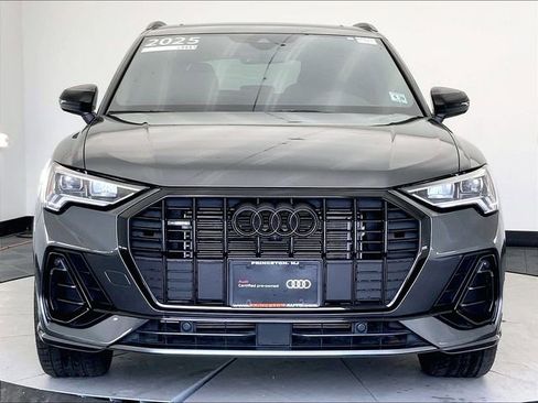 Certified 2025 Audi Q3 2.0T Premium Plus w/ Premium Plus Package image 3