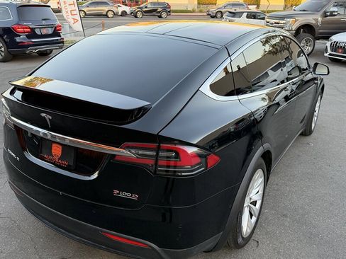 Used 2017 Tesla Model X P100D image 17