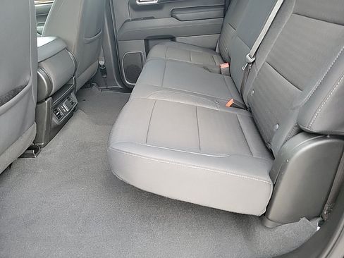 Used 2024 Chevrolet Silverado 1500 LT image 6