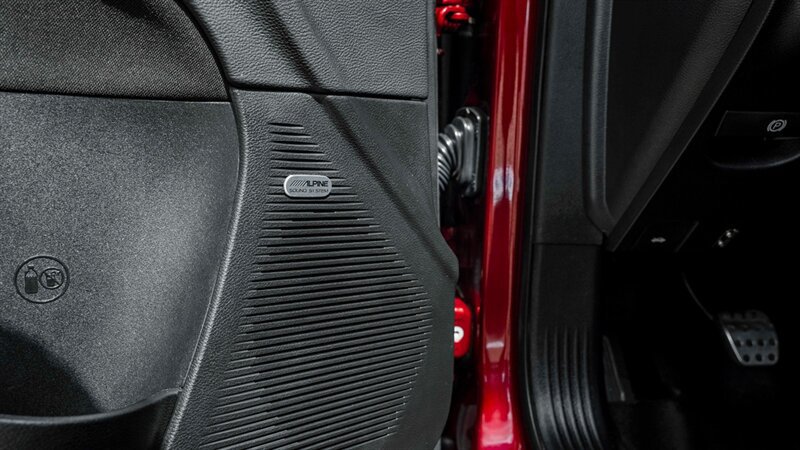 Used 2020 Dodge Challenger R/T Scat Pack RWD image 26