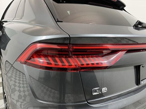 Used 2020 Audi Q8 Prestige w/ Prestige Package image 24