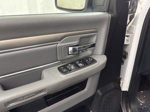 Used 2015 RAM 1500 Big Horn AWD/4WD image 17
