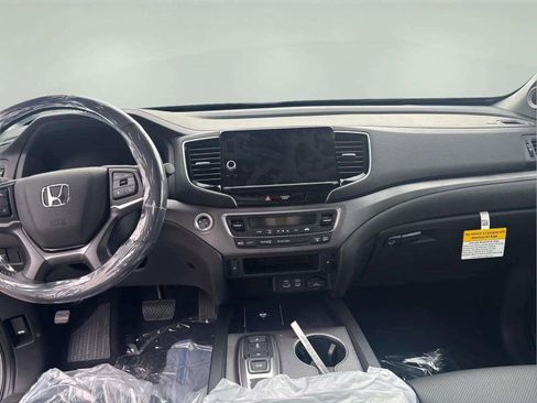 New 2026 Honda Ridgeline RTL image 17