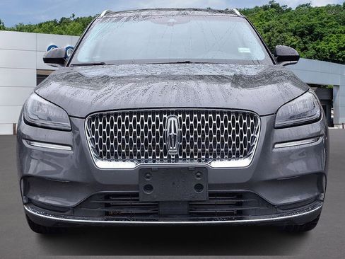 Used 2022 Lincoln Corsair AWD w/ Premium Package image 2