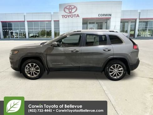 Used 2021 Jeep Cherokee Latitude Lux image 2