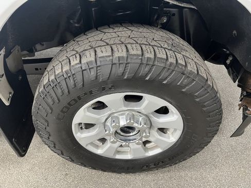 Used 2023 Ford F350 XLT image 16