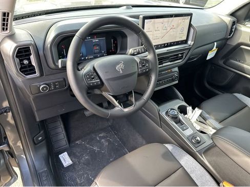 New 2026 Ford Bronco Sport Outer Banks image 16