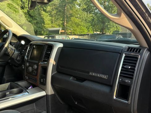 Used 2014 RAM 3500 Laramie AWD/4WD image 16
