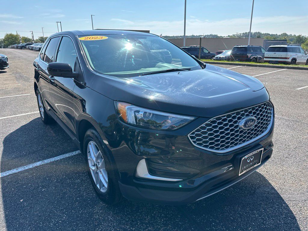 Used 2023 Ford Edge SEL AWD/4WD image 15