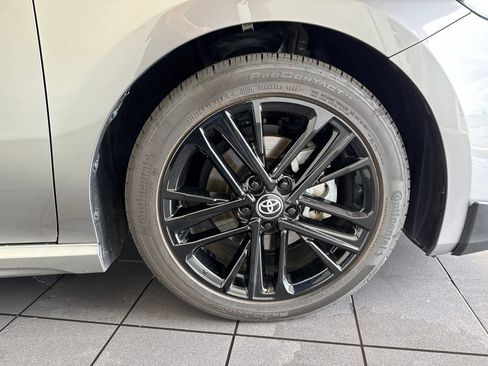Used 2025 Toyota Camry SE w/ Convenience Package FWD image 53