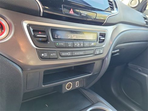 Used 2021 Honda Passport Sport image 21