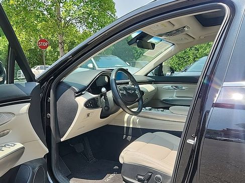 Used 2023 Genesis GV70 2.5T w/ Select Package AWD/4WD image 5