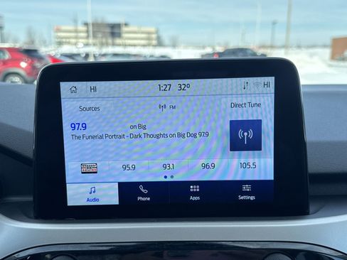 Used 2022 Ford Escape SEL image 16