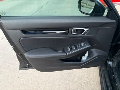 Used 2024 Honda Civic Touring image 11