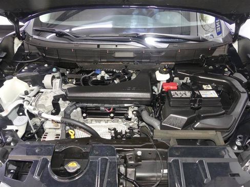 Used 2020 Nissan Rogue S AWD/4WD image 12