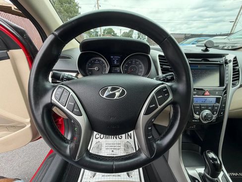 Used 2013 Hyundai Elantra GT w/ Tech Pkg FWD image 20
