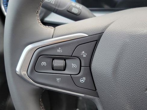 New 2026 Chevrolet Trax LT w/ Driver Confidence Package image 13