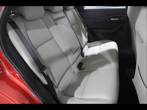 Certified 2022 MAZDA CX-30 AWD 2.5 S w/ Preferred Package image 17