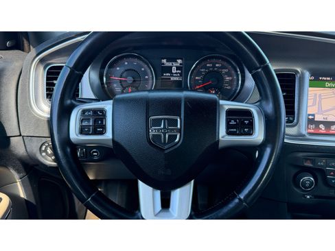 Used 2011 Dodge Charger Rallye image 16