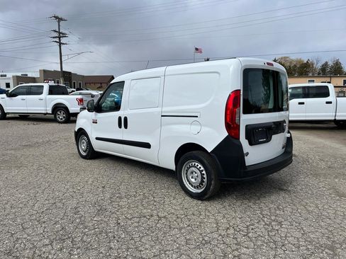 Used 2016 RAM ProMaster City Tradesman image 3
