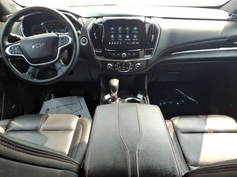 Used 2023 Chevrolet Traverse RS w/ LPO, Floor Liner Package FWD image 12