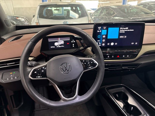 Used 2023 Volkswagen ID.4 Pro AWD/4WD image 6