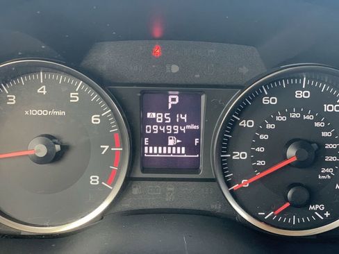 Used 2017 Subaru Crosstrek 2.0i Premium image 9