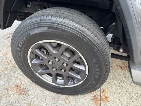 Used 2020 Jeep Gladiator Overland w/ Safety Group image 19