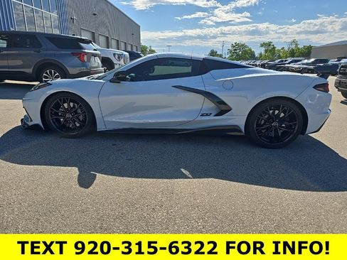 Used 2023 Chevrolet Corvette Stingray Preferred Conv w/ Z51 Performance Package RWD image 3