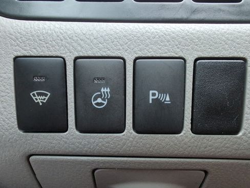 Used 2019 Toyota Highlander Limited Platinum FWD image 40