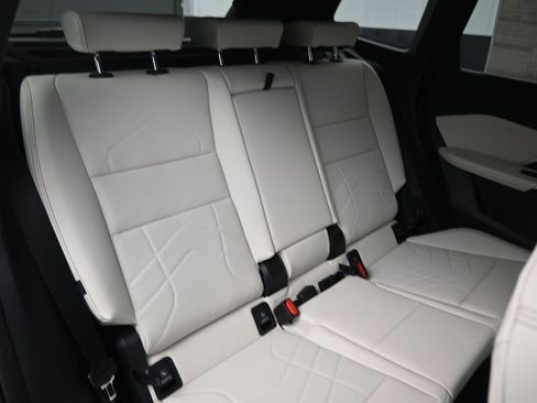 New 2026 BMW X1 xDrive28i w/ Convenience Package image 26