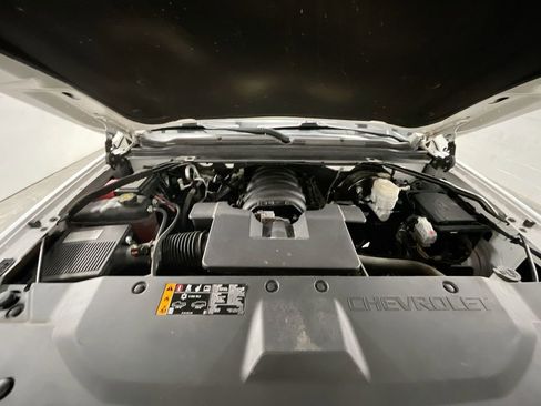 Used 2019 Chevrolet Tahoe LT w/ LT Signature Package image 29