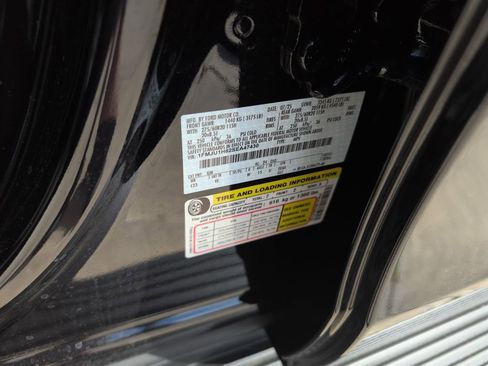 New 2025 Ford Expedition Active image 38