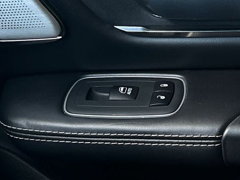 Used 2020 RAM 1500 Limited image 36