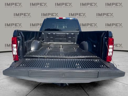 Used 2022 Ford F350 Lariat w/ Chrome Package AWD/4WD image 21