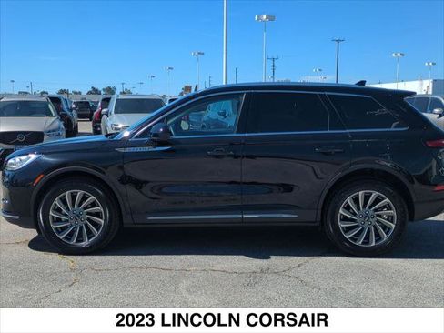 Certified 2023 Lincoln Corsair Reserve image 2