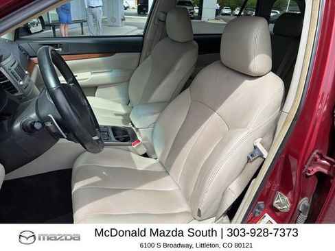 Used 2014 Subaru Outback 2.5i Limited AWD/4WD image 8