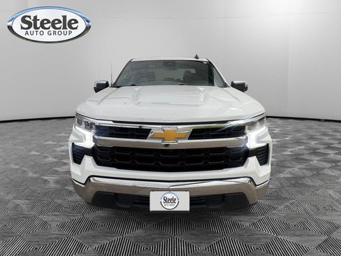 Used 2023 Chevrolet Silverado 1500 LT w/ Protection Package RWD image 8