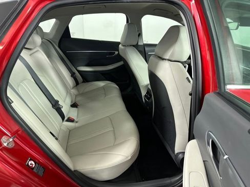 Used 2021 Hyundai Sonata Limited image 26