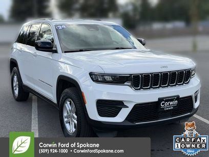 Used 2024 Jeep Grand Cherokee Laredo w/ Trailer Tow Package