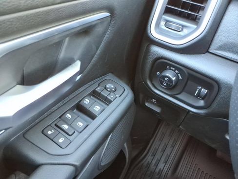 New 2026 RAM 1500 Big Horn AWD/4WD image 24